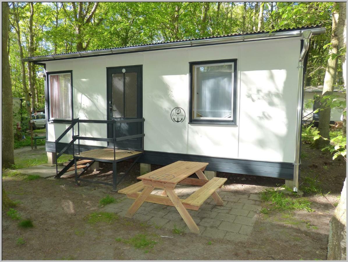 Ddr Bungalow Direkt Am Strand Auf Ruegen 드란스케 외부 사진